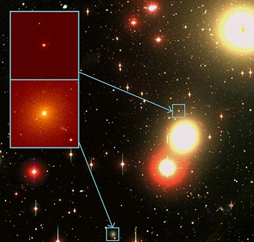 На снимке, полученном Майклом Хилькером (Michael Hilker) из Боннского университета, выделены две ультракомпактные карликовые галактики. Увеличенные изображения переданы телескопом Хаббл (иллюстрация с сайта Eso.Org).